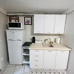 Falcone House Apartmán *